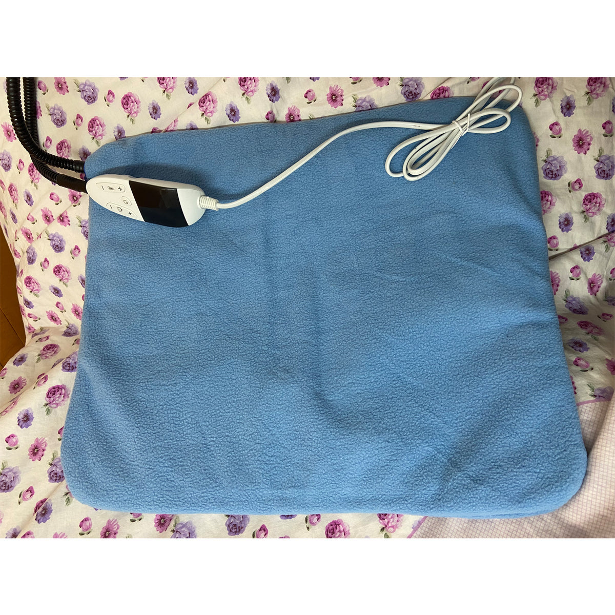 Waterproof pet heating pad, view 3